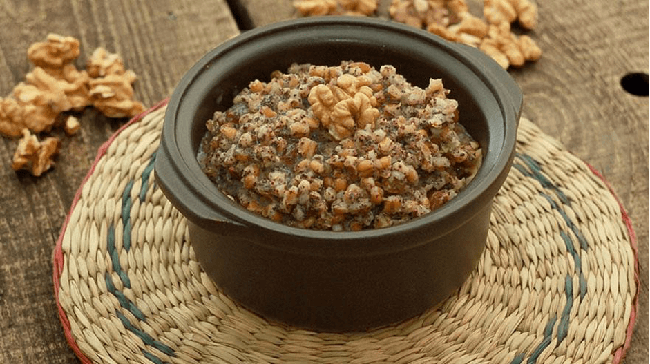 Кутья из риса с изюмом: история и рецепты главного поминального блюда